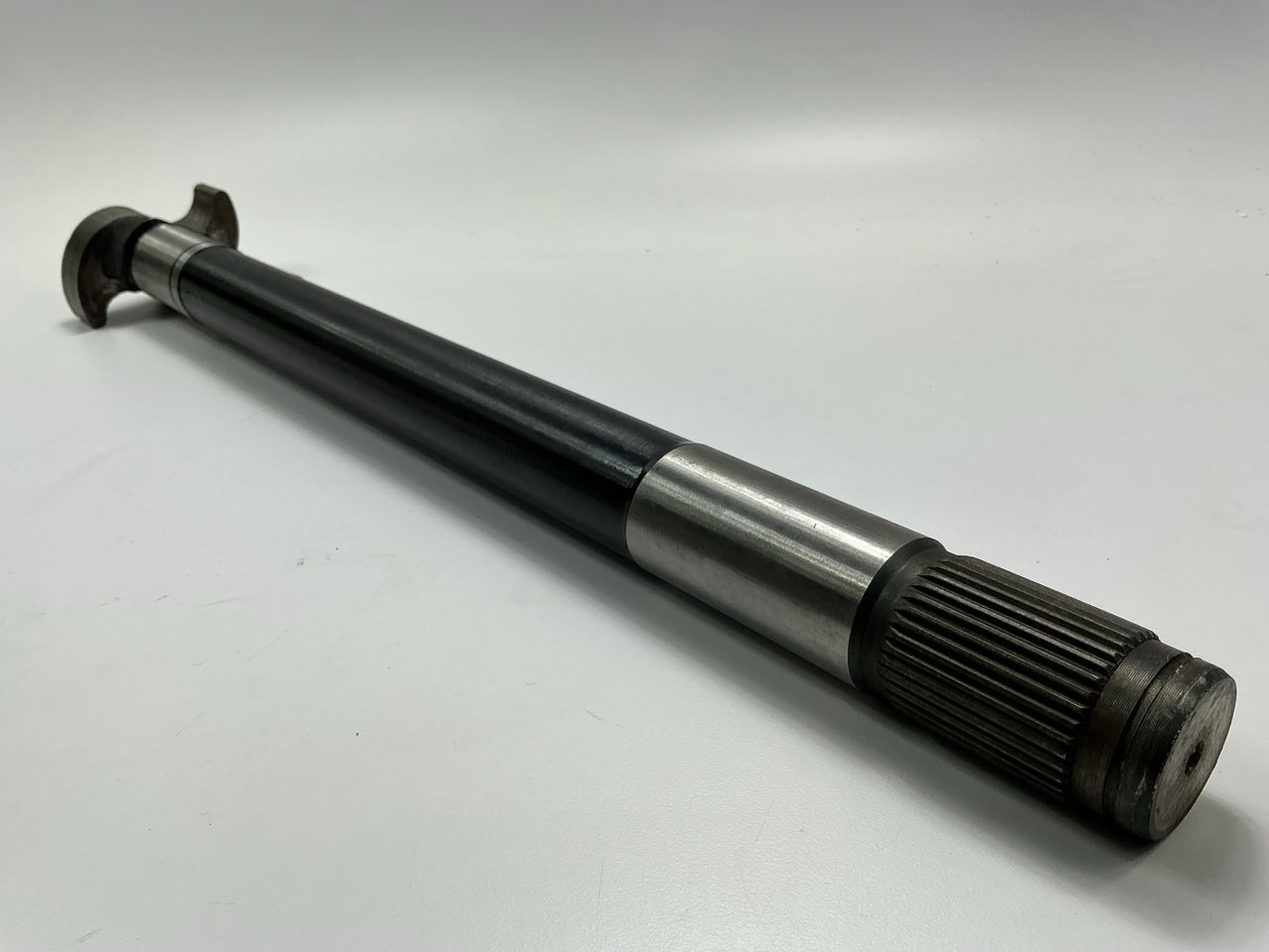 World American WA05-5004 Right Air Brake Camshaft For Q Plus, 24-1/16'' Long