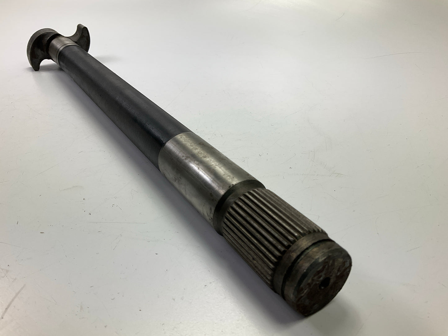 WA WA05-5005 Air Brake Camshaft - Left 21-1/8'' Length, 1-5/8'' X 37 Spline, 16.5''