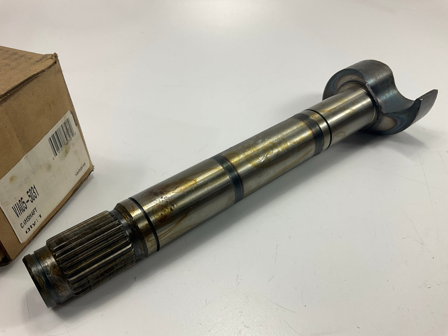 WA  WA05-5031 - Air Brake Camshaft - Left, 11-1/16'' Length, 1-1/2'', 28 Spline