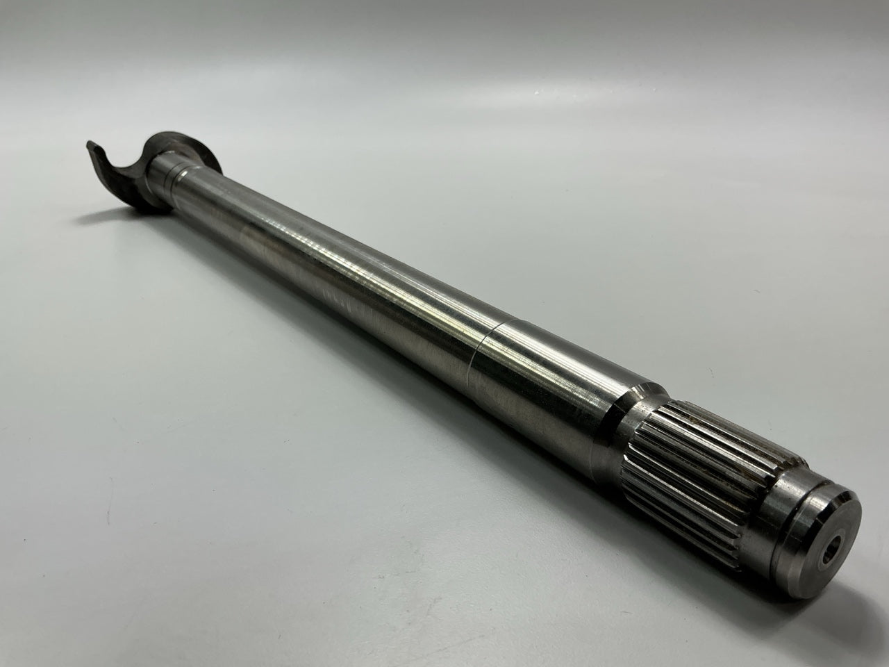 W.A. WA05-5056 Air Brake Camshaft - Right, 17-7/16'' Length, 1-1/2'', 28 Spline