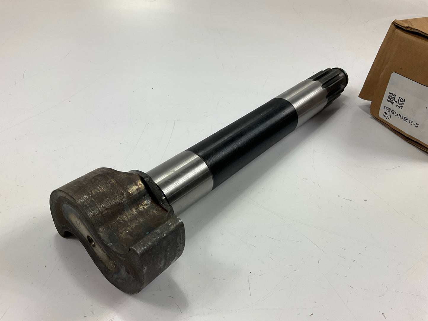 World WA05-5106 Air Brake Camshaft Left, 11 1/2'' Length, 1-1/2'', 10 Spline