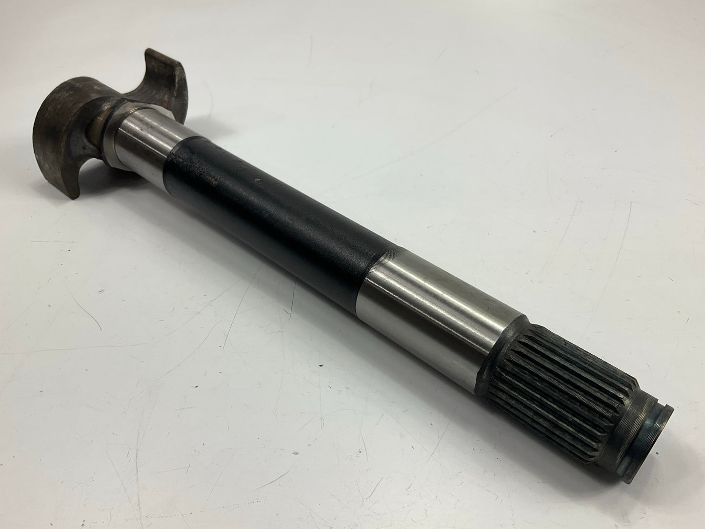 World American WA05-5131 Left Air Brake Camshaft  L=12 SPL 1.5-28