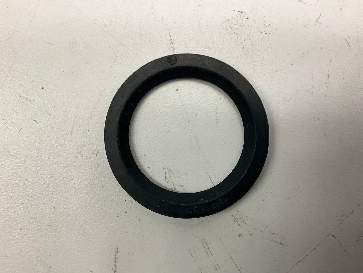 (25) World American WA09-5000 Camshaft Seal For Meritor & Spicer 1-1/2 Camshafts