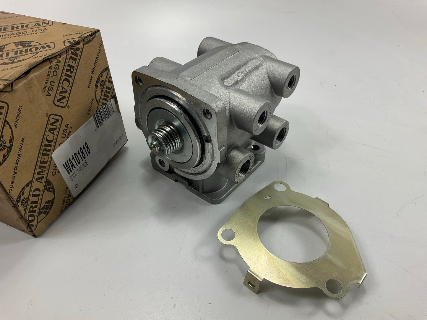 World American WA101818 Air Brake Foot Valve E7 Type