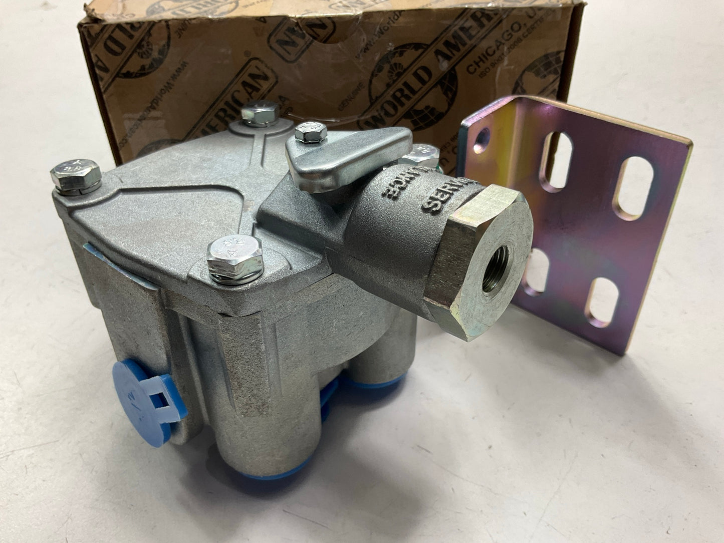 World American WA103028 Air Brake Relay Valve, R14 Vertical Type