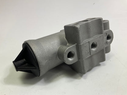 World American WA275491 D-2 Adjustable Governor, 100 PSI Cut-In, 120 PSI Cut-Out