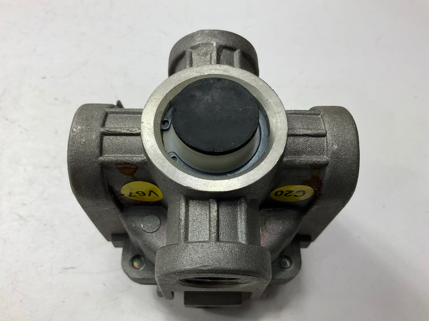 World American WAKN28520 Haldex RG2 Series 3-1/2'' Air Brake Relay Valve