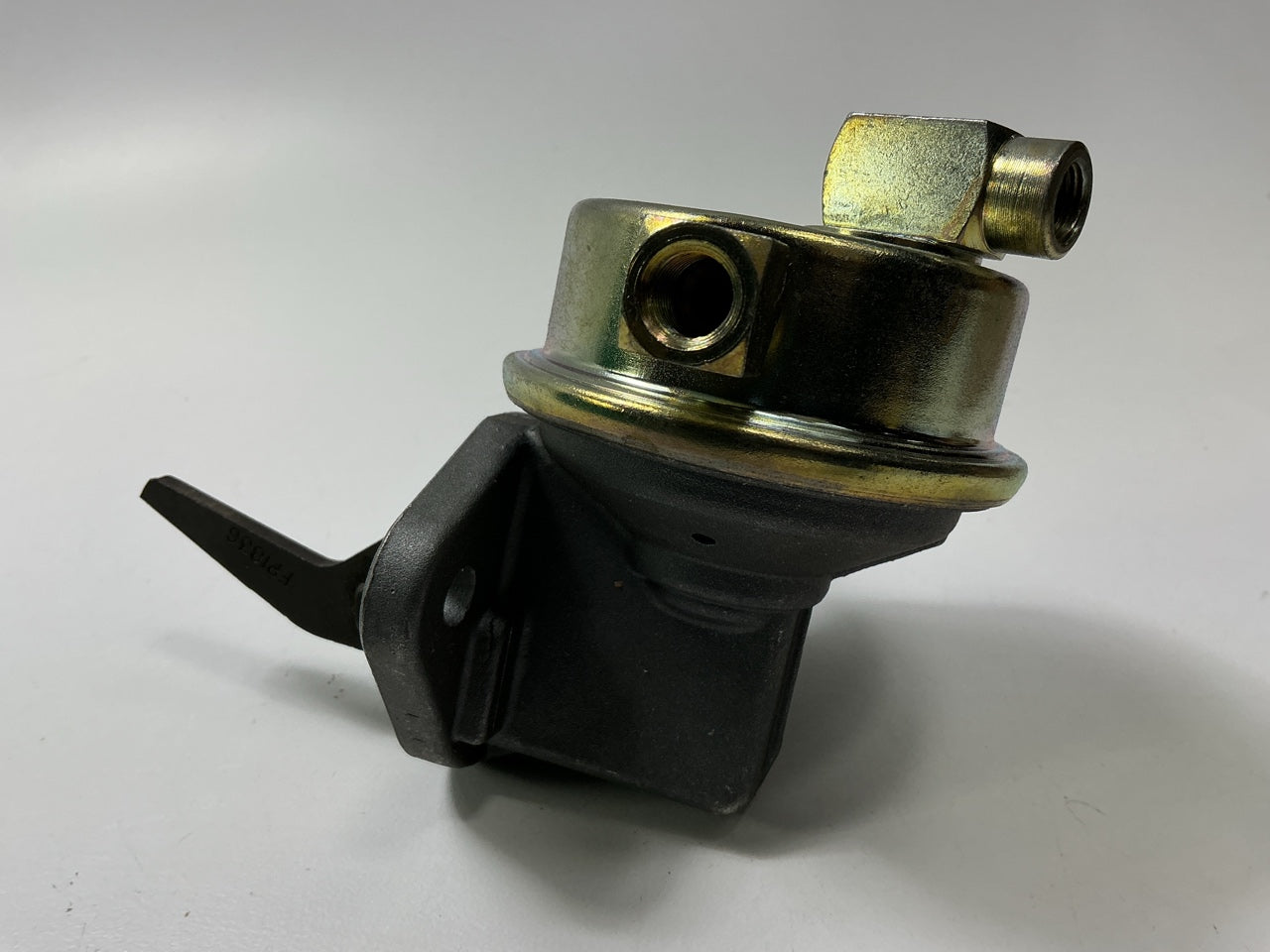 Worldparts W20-129 Mechanical Fuel Pump