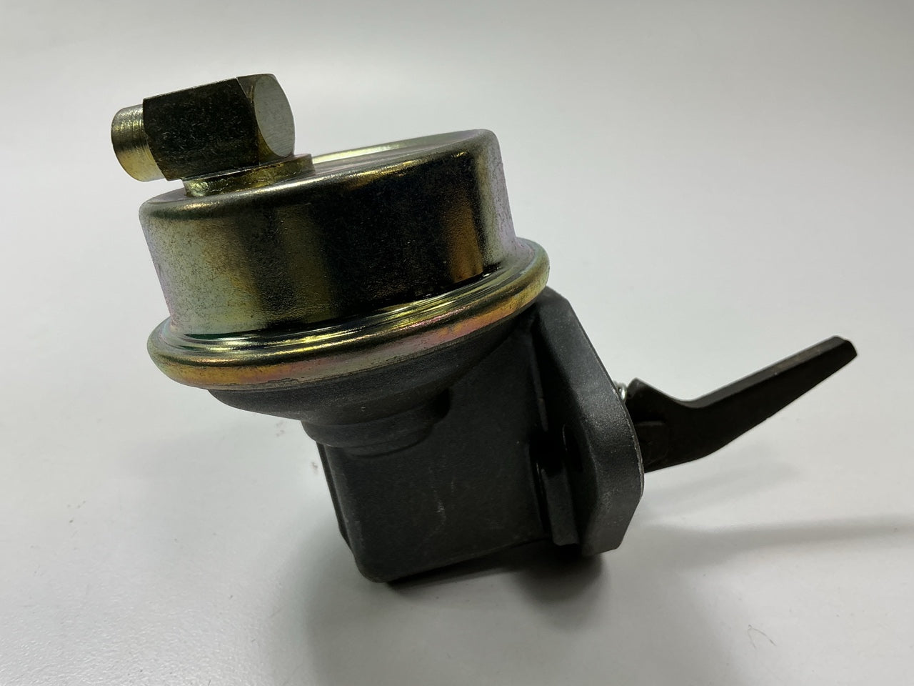 Worldparts W20-129 Mechanical Fuel Pump