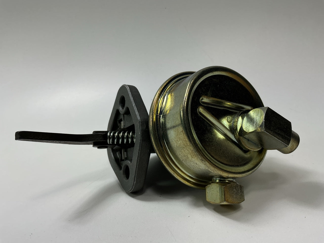 Worldparts W20-129 Mechanical Fuel Pump