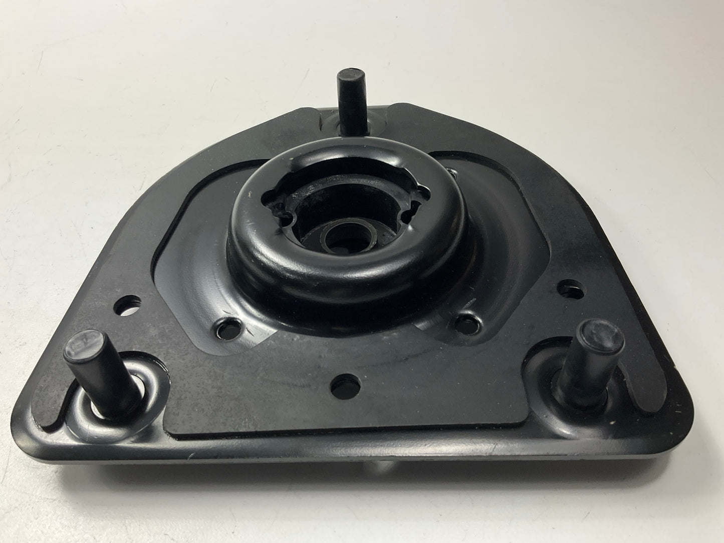 XCP M6448 Front Strut Mount