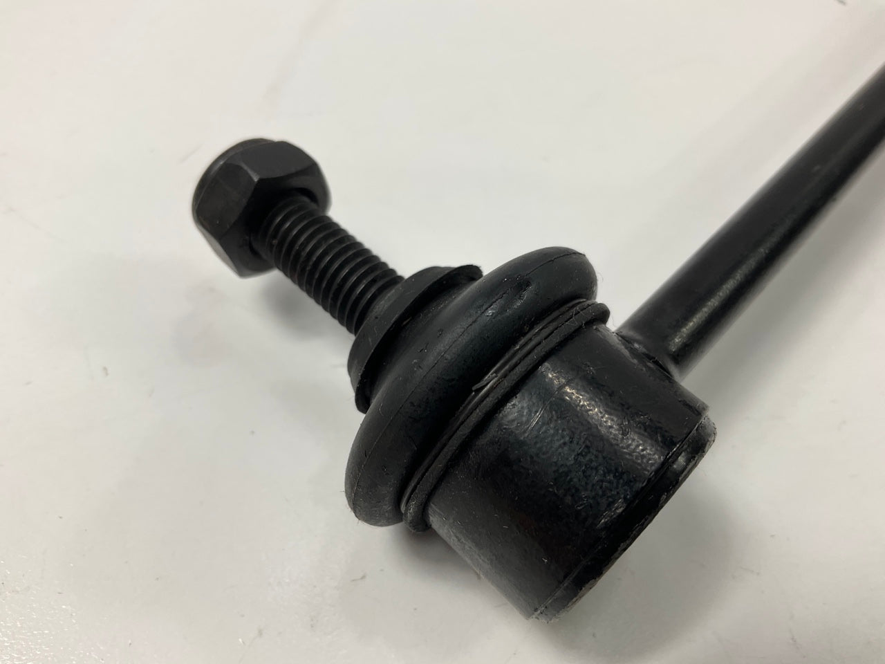 XRF K750019 Front Left Suspension Stabilizer Sway Bar Link Kit - Front Left