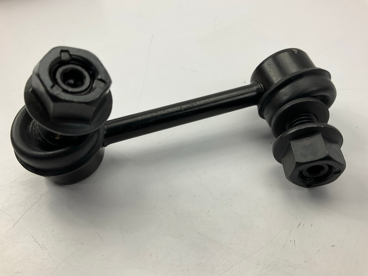 XRF K80825 Front Right Suspension Stabilizer Sway Bar Link Kit