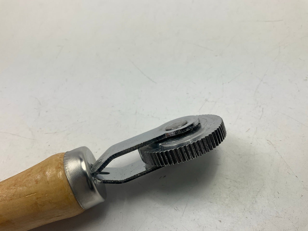 Xtra Seal 15-0314 Tire Repair Wood Handle Stitcher
