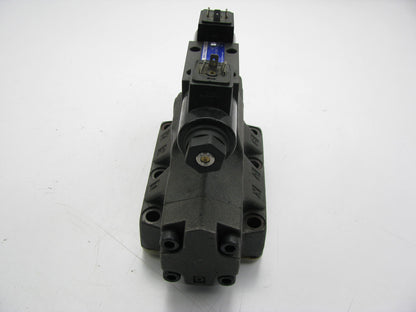 DAMAGED - NEW YUKEN DSHG-06-3C60-E-D12-N-5390 Hydraulic Direction Valve