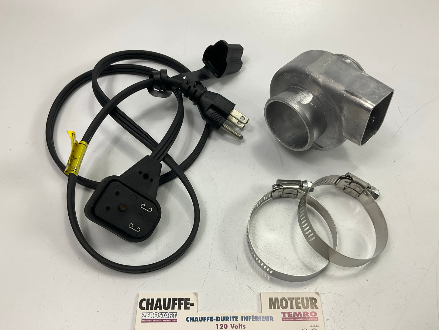 Zerostart 3200004 600 Watts Engine Heater Lower Radiator Hose 1-3/4'' Dia Hose
